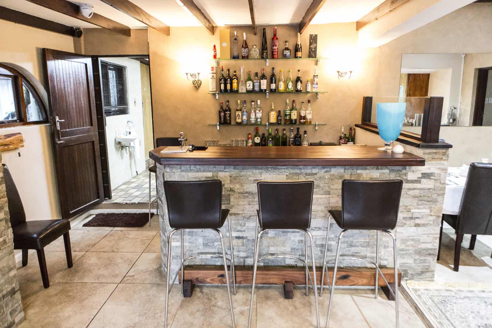 Home Fish Eagle Manor Home Gallery 10